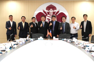 NCKU Partners with VNU-HCM Focusing on International Collaboration in AI and Smart CitiesImage