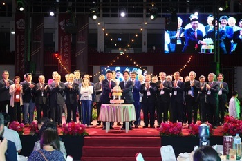 President Lai Celebrates NCKU’s 93rd Anniversary at the Alumni Homecoming Gala